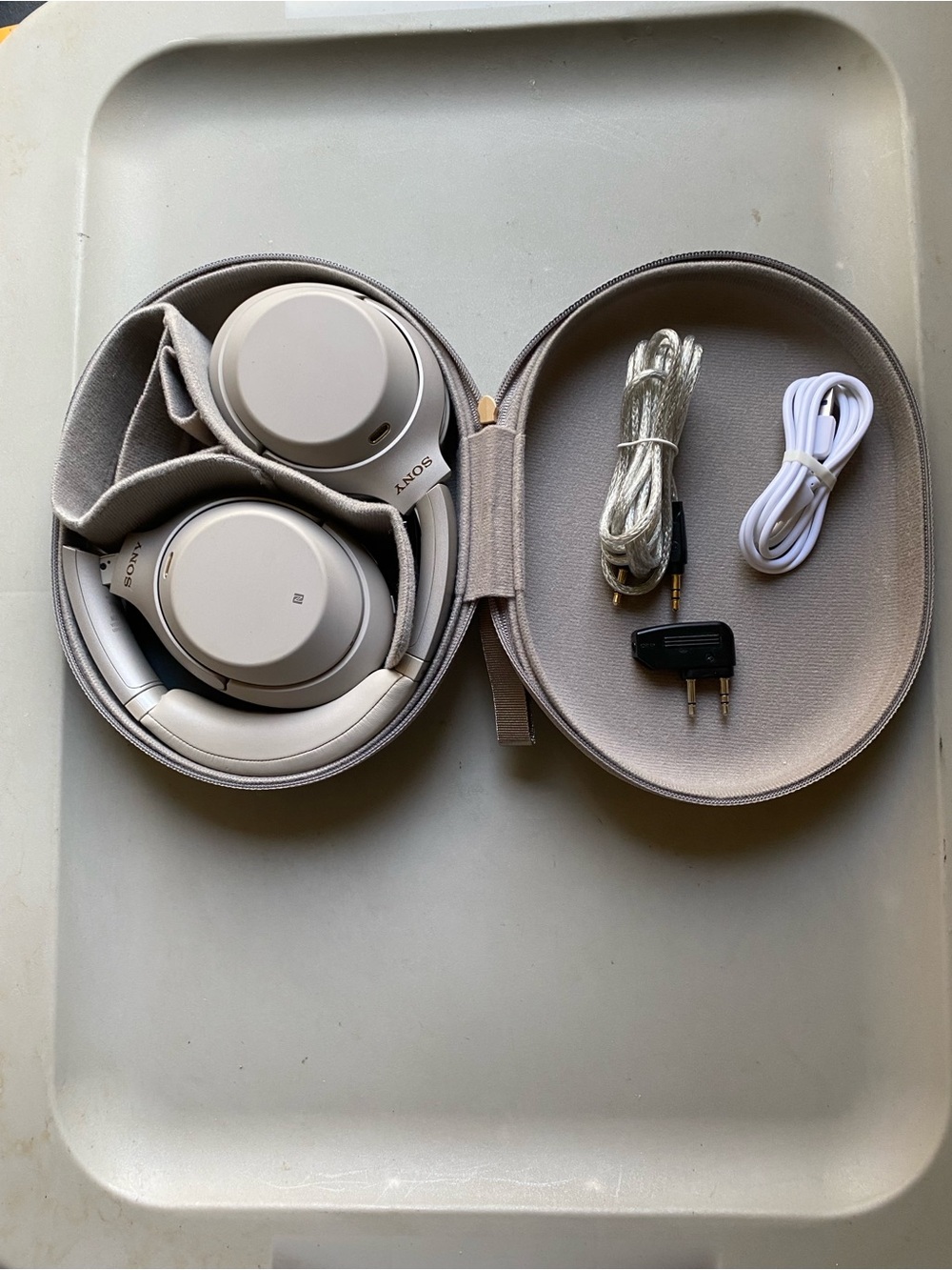 Sony WH-1000XM3 Wireless Noise-Cancelling Headphones